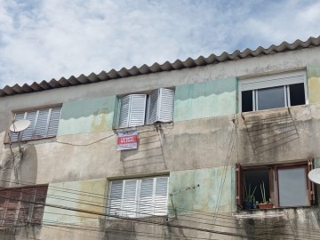 Apartamento - Venda - Restinga - Porto Alegre - RS