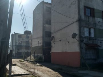 Apartamento - Venda - Restinga - Porto Alegre - RS